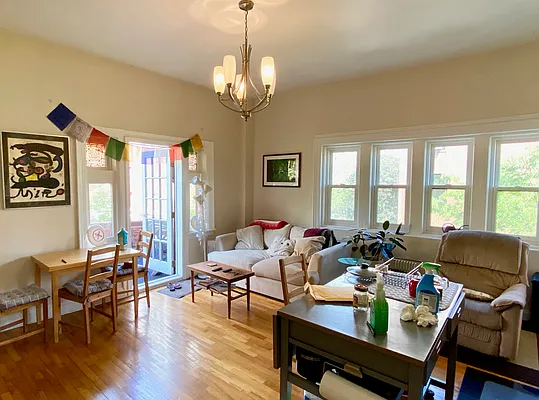 Rented by Douglas Elliman | media 21