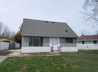 4710 Pershing Blvd, Kenosha, WI 53144