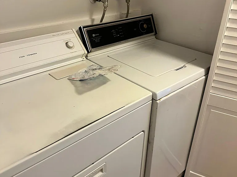 Laundry in unit