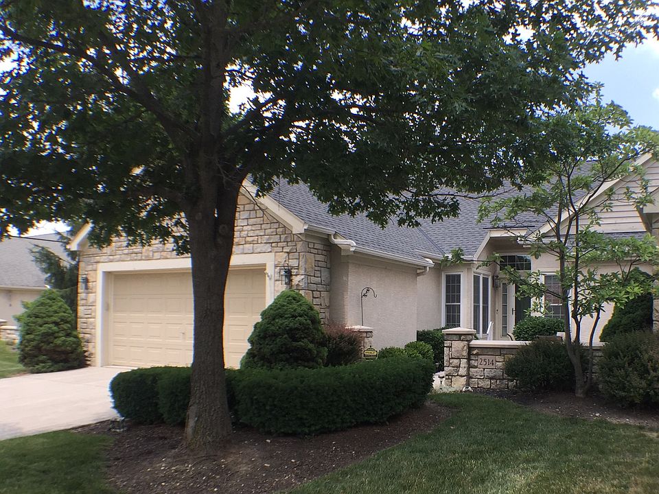 1st image of 2514 E Vi Lilly Cres