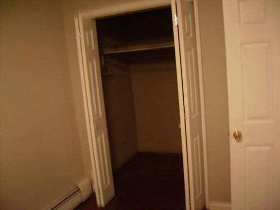 5th image of 156 Bay 14 St