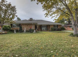 6743 Kury Ln, Houston, TX 77008