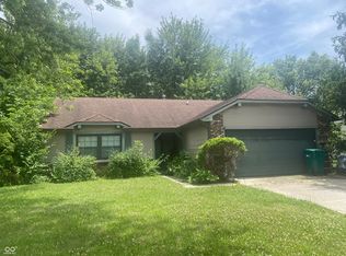 1101 Briarwood Dr, Brownsburg, IN 46112