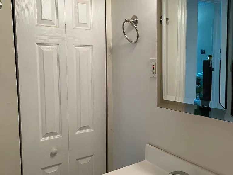 En-suite bathroom