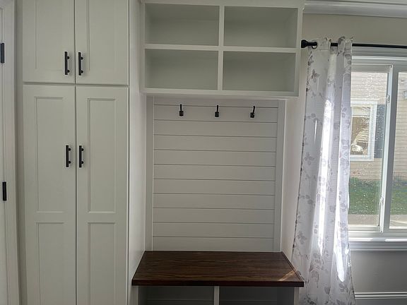 3rd image of 1573 Cove Dr #188-B