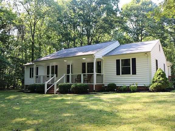 4th image of 2871 Holly Grove Dr