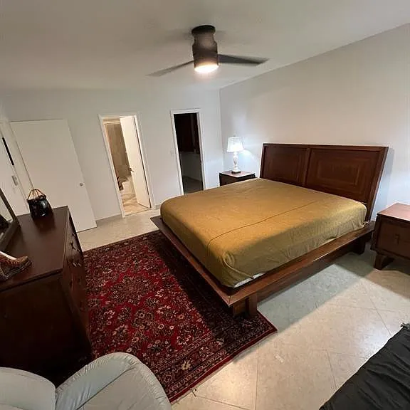 351 NE 19th Pl #206K — Photo 9