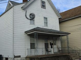 88 Dix St, Hamden, CT 06514