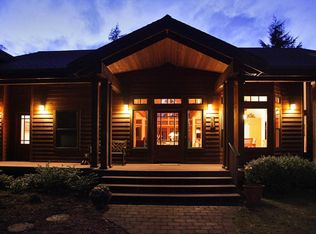 4470 Smugglers Cove Rd, Freeland, WA 98249