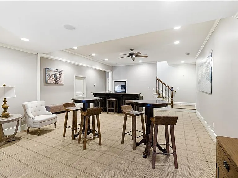 6335 Howell Cobb Ct — Photo 30