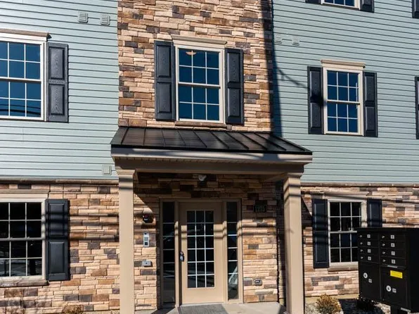 1275 E 4th St #202, Bethlehem, PA 18015