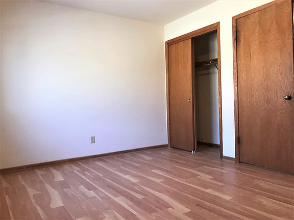 Bedroom, Wide Closet