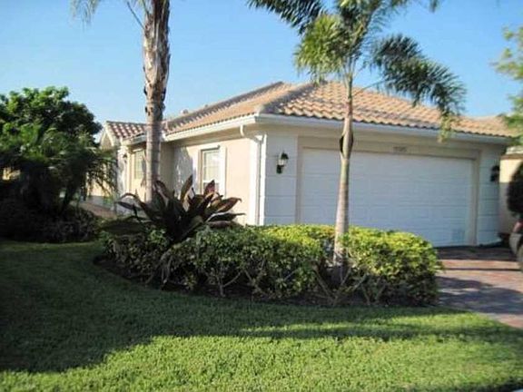 5th image of 11310 SW Pembroke Dr