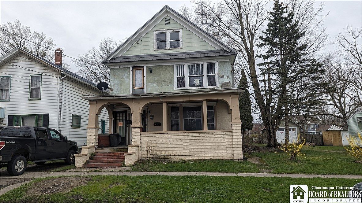 137 Lincoln Ave, Dunkirk, NY 14048 Zillow
