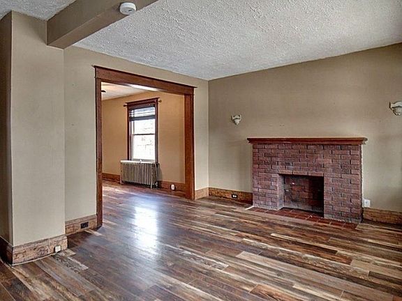 5th image of 277 Niagara St