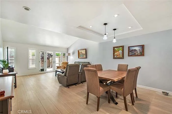 7259 Seaworthy Dr — Photo 20