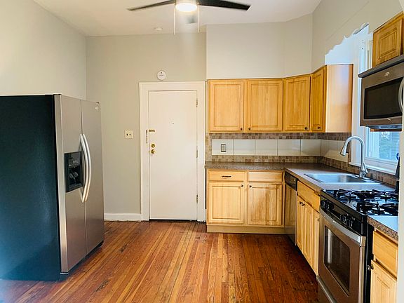 2nd image of 86 W 34th St Floor 2