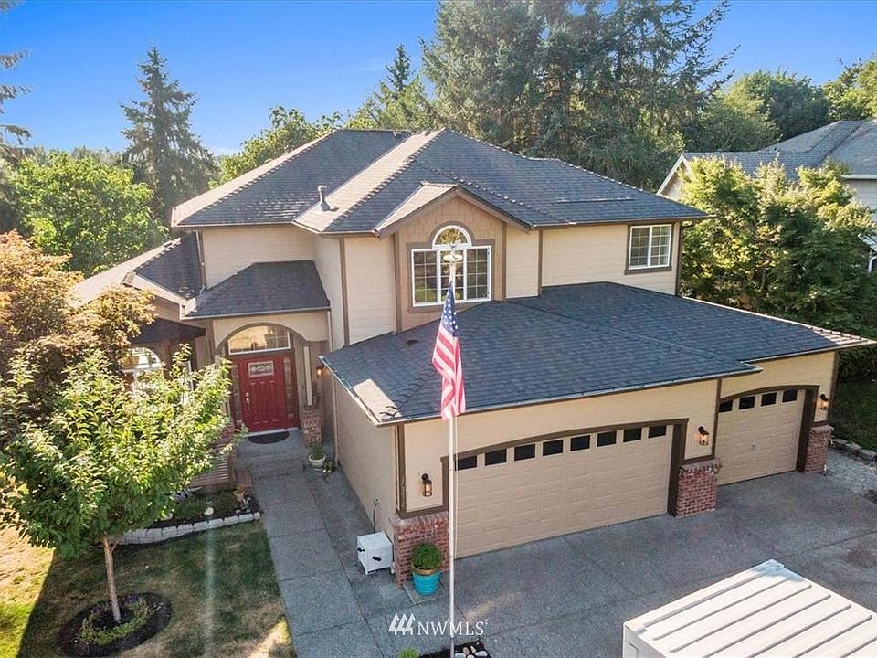 1st image of 10818 202nd Ave SE