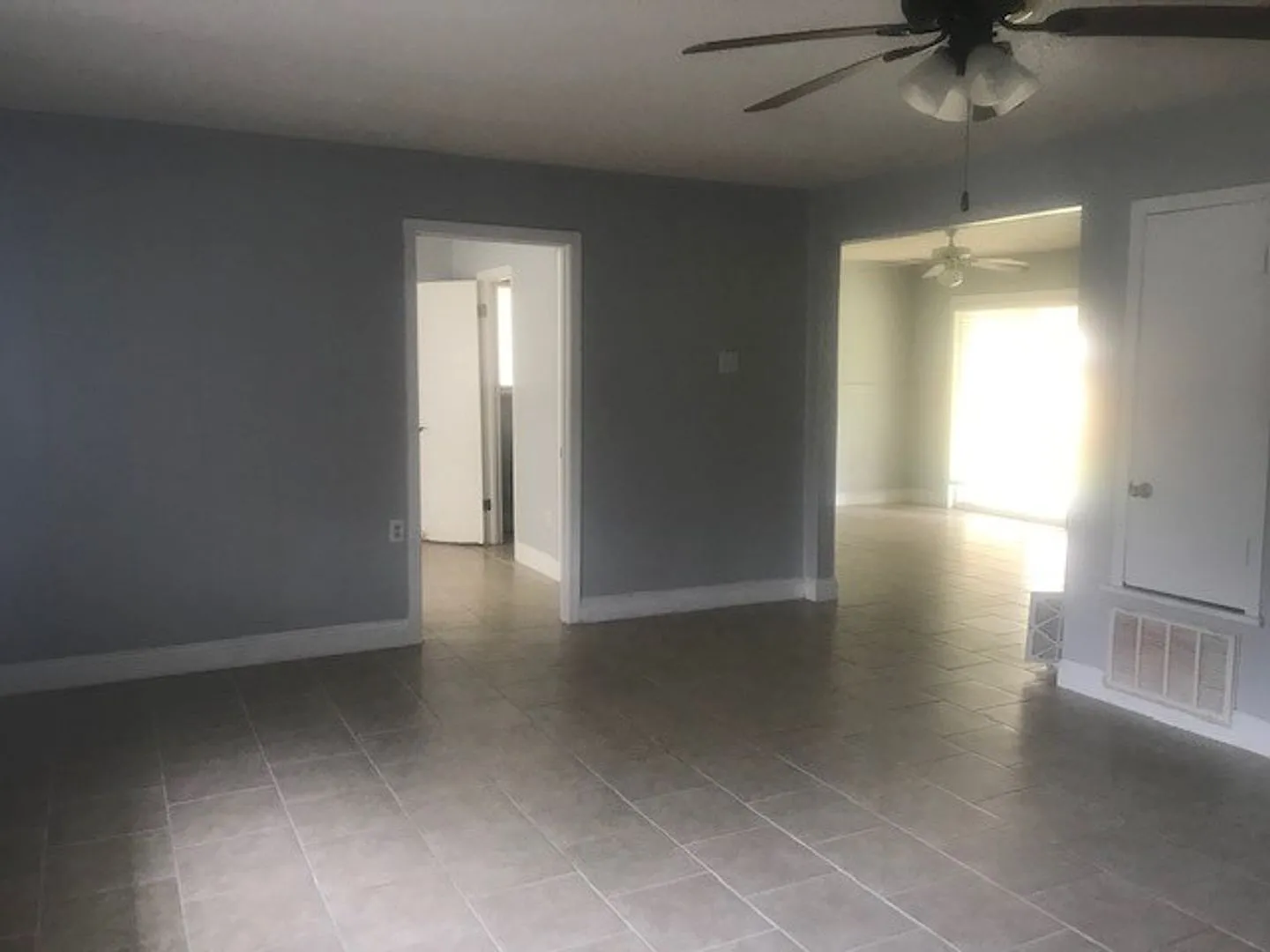 502 Magnolia — Photo 2