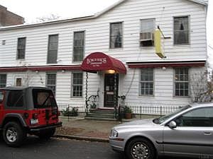 3rd image of 23 S Dove St