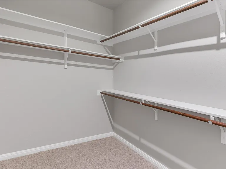 2929 Harvester Ln — Photo 15