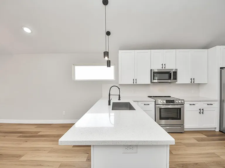 7605 Avenue C — Photo 27