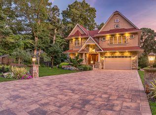 2015 Kenneys Rd, Southold, NY 11971