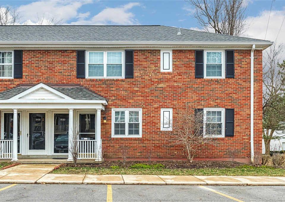 1st image of 9130 N Swan Cir