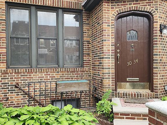 2nd image of 3034 85th St