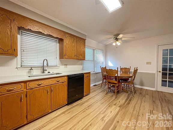 3rd image of 2889 Shiloh Unity Rd