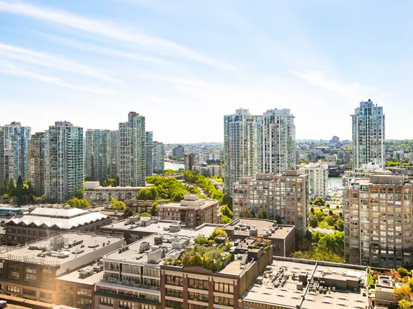 1155 Homer St #1905, Vancouver, BC V6B 5T5