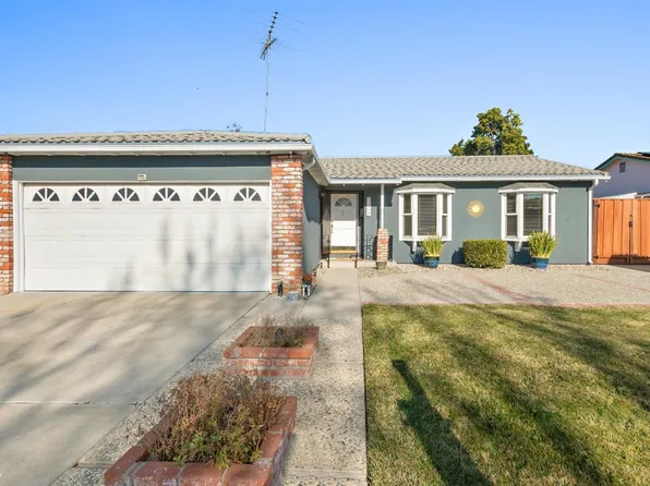 4964 Minas Dr, San Jose, CA 95136