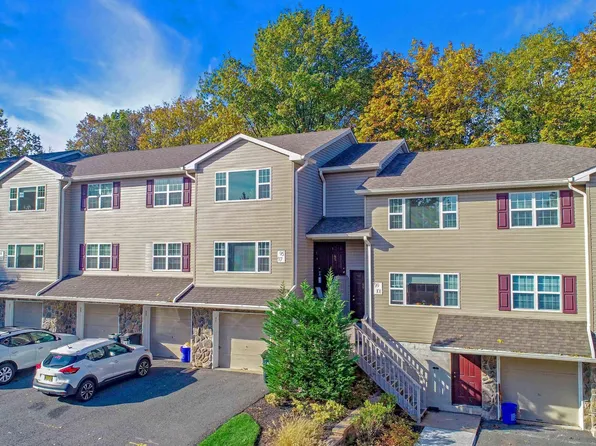 Bridgewater Oaks, 89 Tunison Ln #96, Bridgewater, NJ 08807