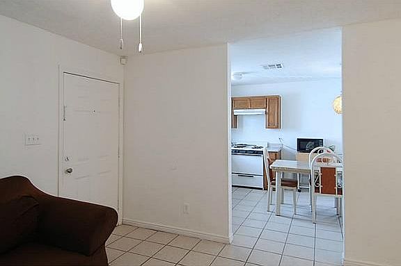 4th image of 11781 Crimson Crest Ln