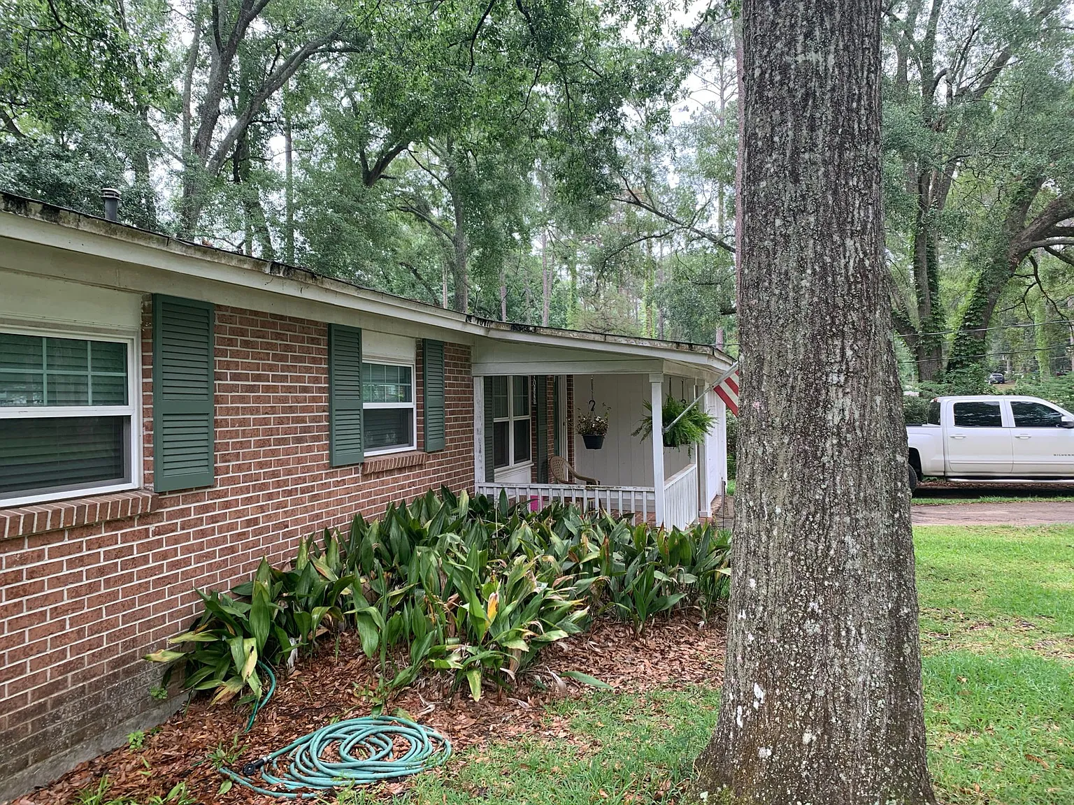 2605 Tupelo Ter — Photo 2