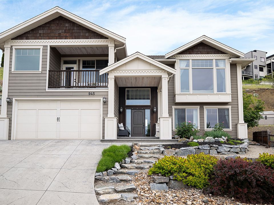 1st image of 945 Mount Grady Ct