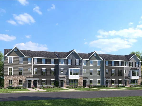 1208 Olivia Dr, Oakdale, PA 15071