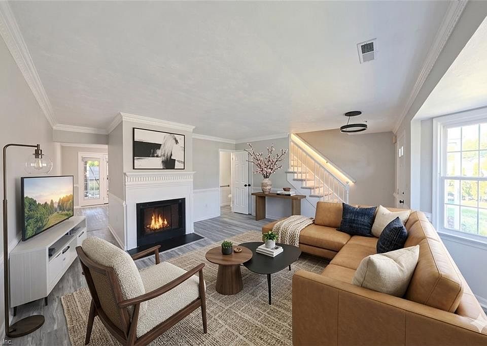 1st image of 63 Colonial Way
