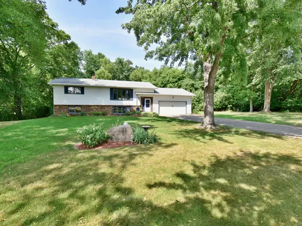 1211 County Road 2 S, Saint Stephen, MN 56375