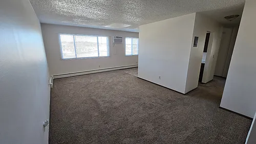820 S 4th Ave #302 Photo 1