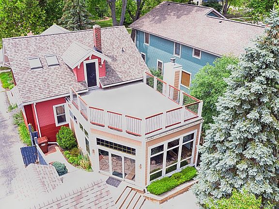 4th image of 424 Dacy St