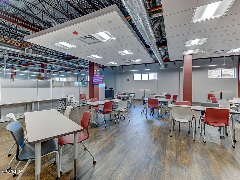 50 E Main St #3 — Photo 20