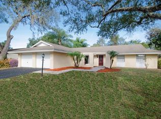 1203 La Brad Ln, Tampa, FL 33613