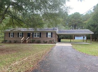 960 Thompson Rd, Four Oaks, NC 27524