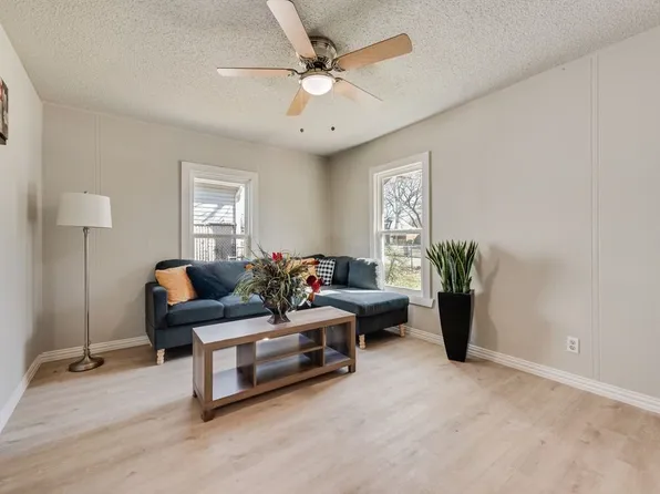 5074 Mayfair St, Fort Worth, TX 76116