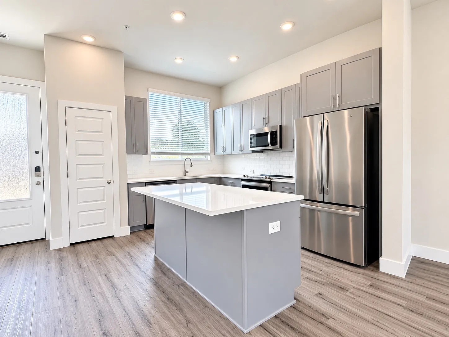 1 bed, 645 sqft, $1,525 — Photo 1