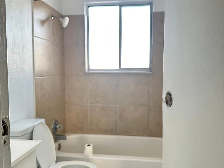16832 E 13th Ave — Photo 15