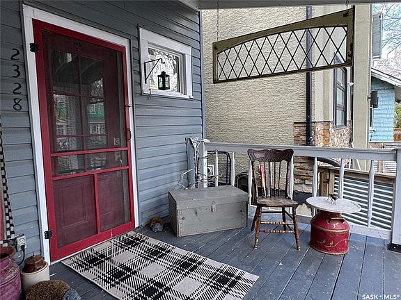 4th image of 2328 Rae STREET