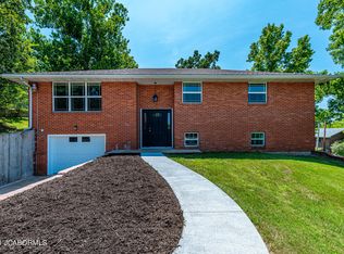 2415 Allison Dr, Jefferson City, MO 65109
