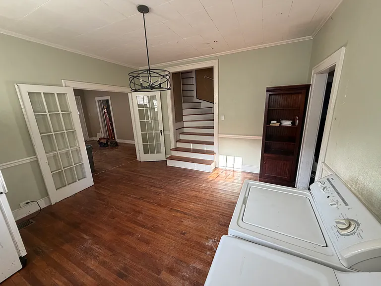 709 W Georgia Ave — Photo 5